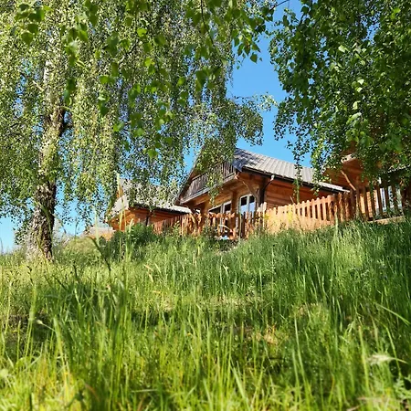 Osada Kryspinow ホリデーパーク *